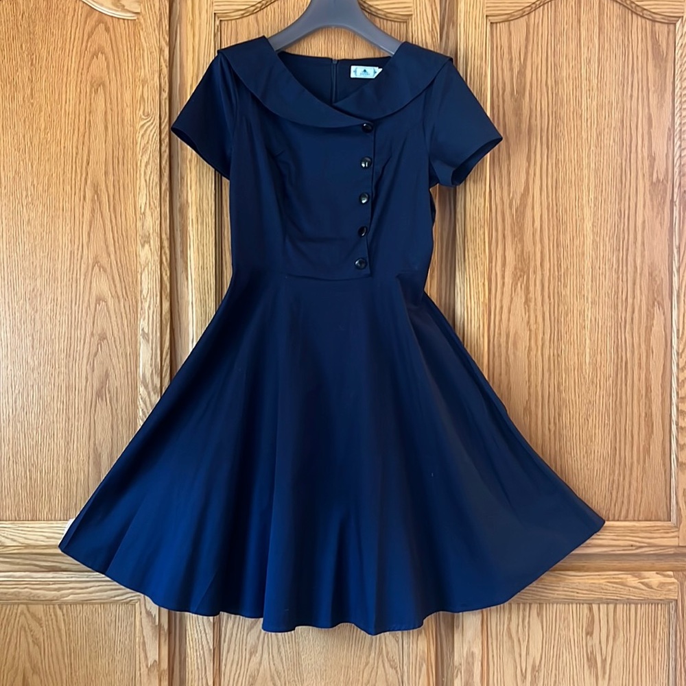 Swing dress vintage style.
